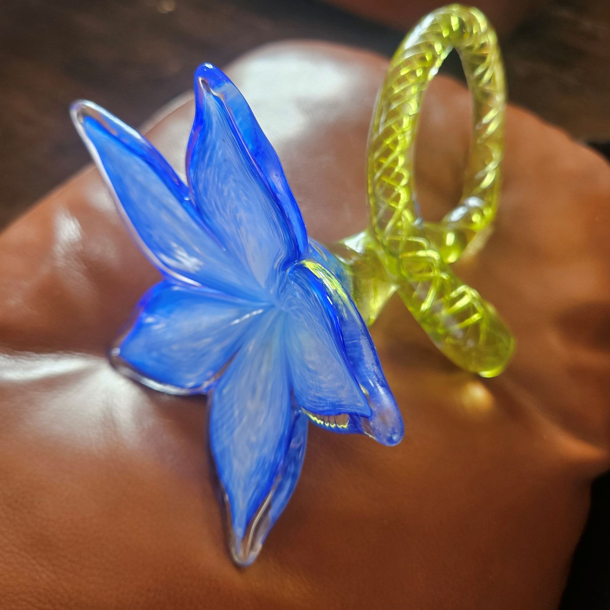 Vintage Murano Style Art Glass Flower Sculpture Zanfirico Filigree Loop Stem